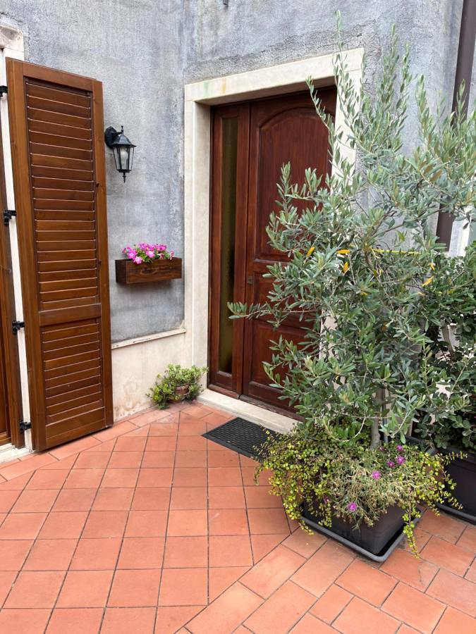 Il Borghetto Di San Giuseppe Etnarooms&Apartments Nicolosi Exterior foto